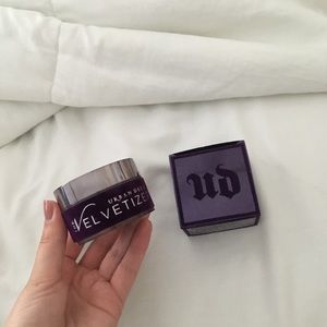 Urban decay velvetizer